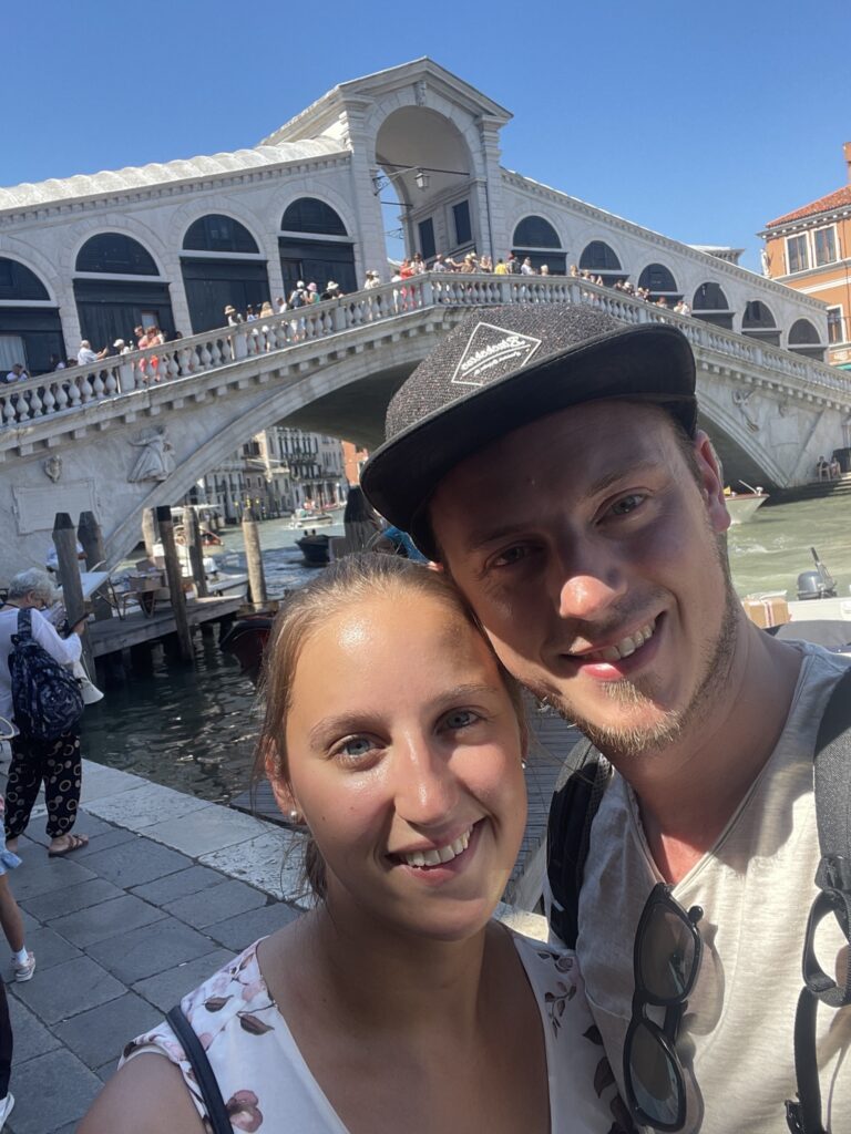 Erster Jahrestag in Venedig